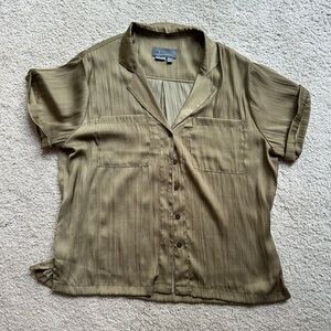 Anthropologie Khaki/olive green Button-Down silky Shirt